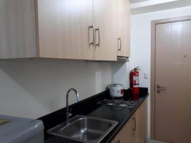 SMDC Phyllis & Jacob's Crib.