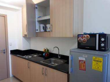 SM Light Residence - 1BR Condo with Balcony FF