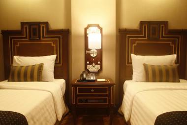 Herald Suites Polaris - Multiple Use Hotel