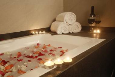 Herald Suites Polaris - Multiple Use Hotel