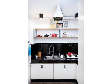 [12 Private Room] Poblacion Makati House