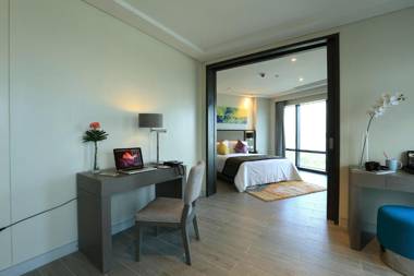 Savoy Hotel Manila - Multiple Use Hotel