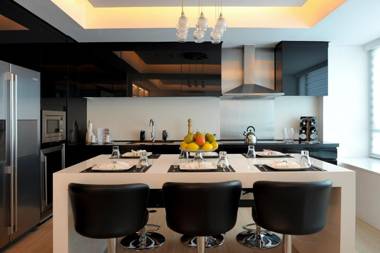 The Alpha Suites - Multiple-Use Hotel