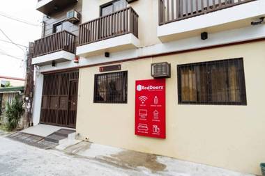 RedDoorz near NAIA Terminal 1