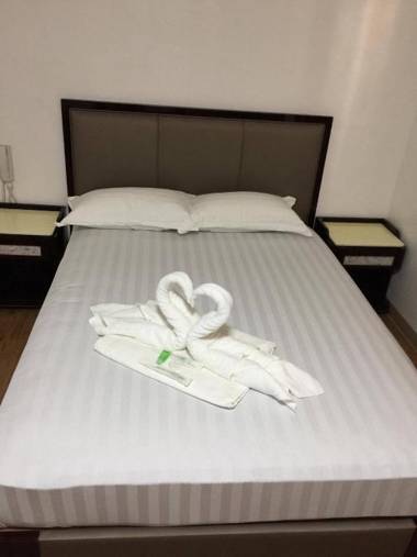 Meaco Royal Hotel - Tayuman