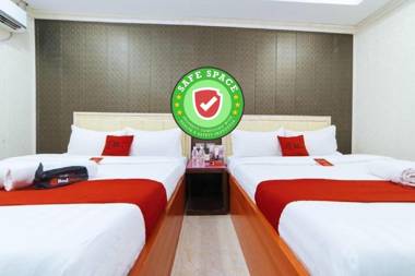 RedDoorz Plus Winter Benitez Cubao