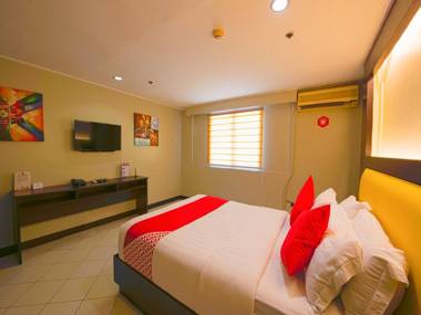 OYO 115 Northridge Mansions