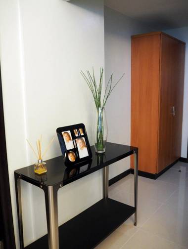 Suites de Marina Manila