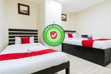 RedDoorz @ University Belt Manila