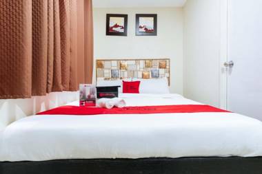 RedDoorz @ University Belt Manila