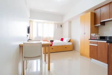 RedDoorz Plus @ Silk Residences Sta. Mesa Monthly Stay