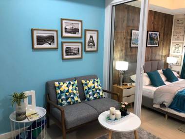 Bahamas Suites by Azure Urban Resort & Residences