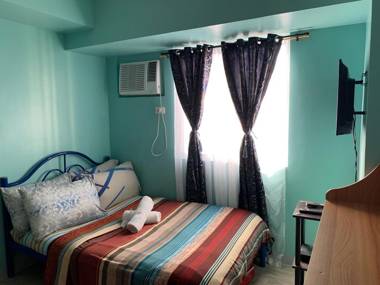 N A COSEPE PLACE -URBAN DECA EDSA- WITH NETFLIX