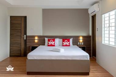 ZEN Rooms V Plaza Manila