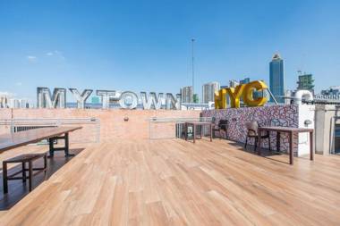 Vaccinated Staff - OYO 563 Mytown New York