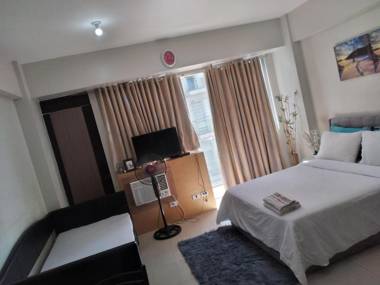 ONE PALM TREE VILLAS- KENZIE PLACE NAIA Terminal 3