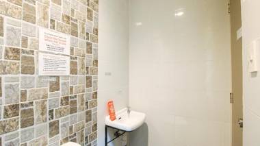 RedDoorz @ P Florentino Street Sampaloc Manila