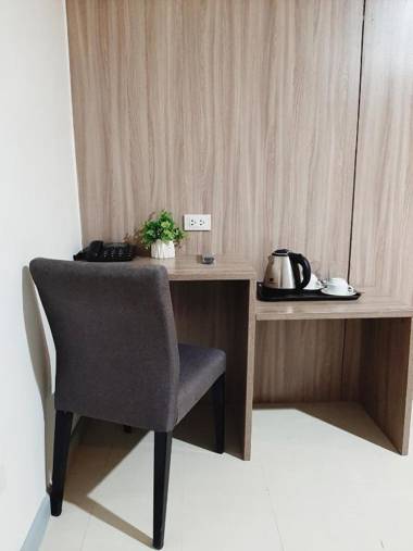 Anex Hotel near US Embassy