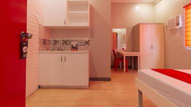 RedDoorz near Christ the King Medical Center