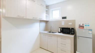 RedDoorz near Fernwoods Garden Quezon City