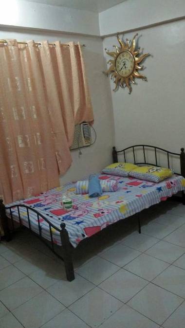 EKONUMI ROOMS @ Benrosi