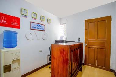 Vaccinated Staff - OYO 808 Mye Tourist Inn