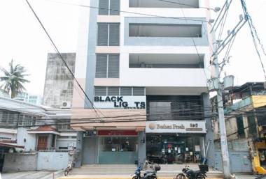 RedDoorz Plus @ SD Nakpil Malate