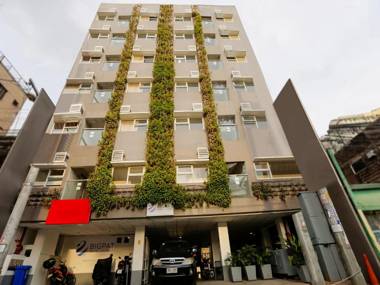 OYO 665 Bigpat Hotel