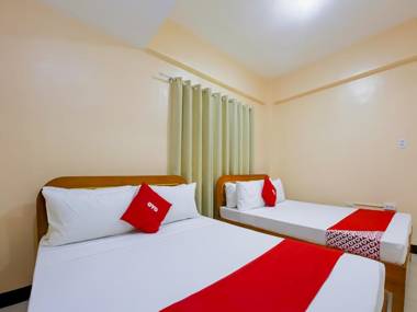 Vaccinated Staff - OYO 836 E & H Residences