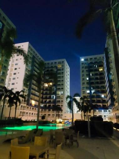 Moa's Spot At Sea Residences