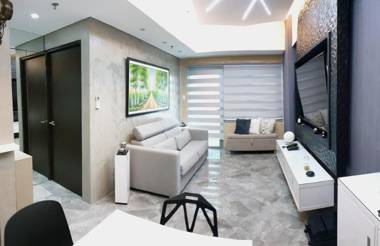 Star Suites @ Bristol