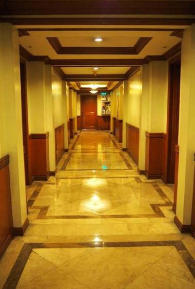 Amazing Marina Residential Suites