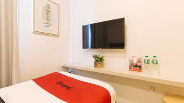 RedDoorz Plus at La Belle Residences Makati City