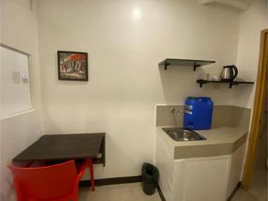 OYO 888 City Stay Inns Fortview Bgc