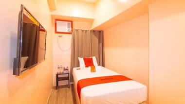 RedDoorz Plus @ Kaizen Suites Taft Avenue