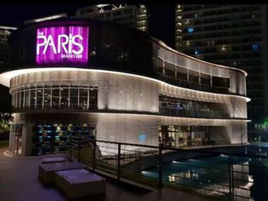 Azure Luxury Beach Suites by Vacationsph