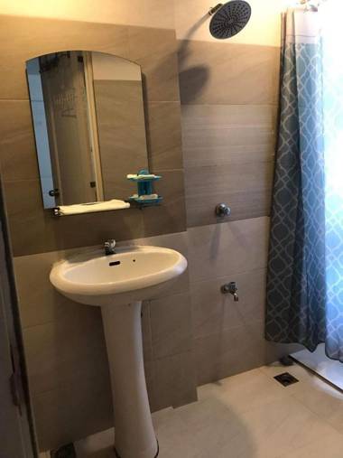 Victoria de Makati Staycation Suites