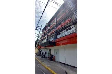 OYO 895 Golden Majestic Pension Inn