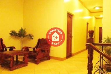 Casa D' Estrella Apartelle Vaccinated Staff