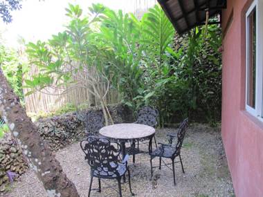 Biancas Garden Apartment