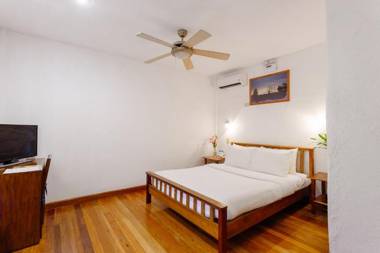 The Strand Boutique Resort