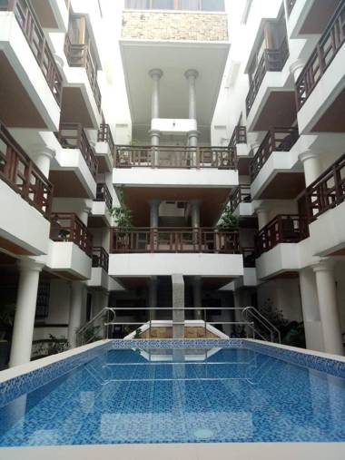 Giulius Boracay Italian Resort