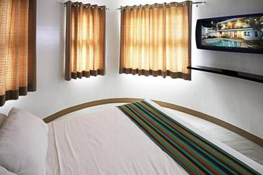 Bluewaves Westcliff Villa