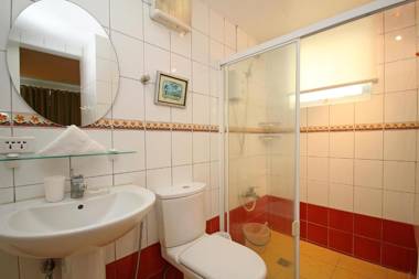 Bluewaves Beach House