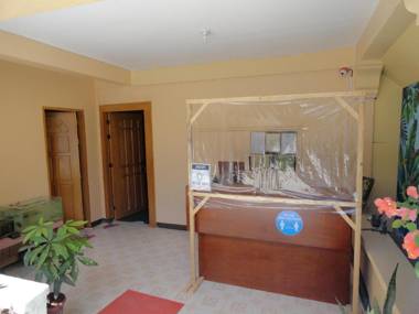 White Shamrock Beach Hotel