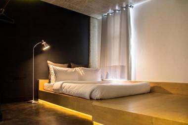 Urban Boutique Hotel
