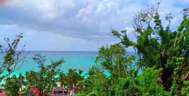 Aquarius Terraces Boutique Resort