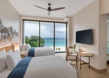 Crimson Resort and Spa Boracay