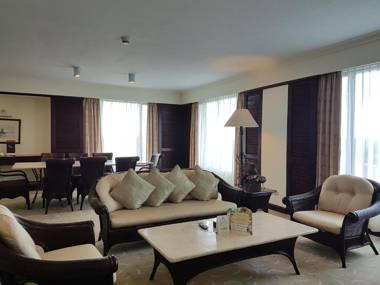 Waterfront Airport Hotel and Casino