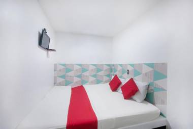 Vaccinated Staff - OYO 774 Havprins Building